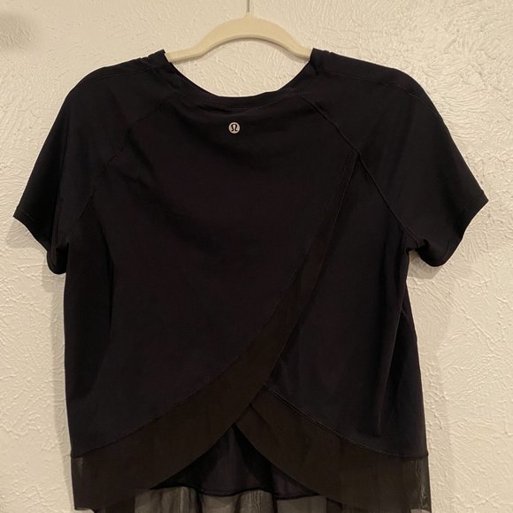 Lululemon Black Mesh Flowy Top split back - Picture 2 of 3